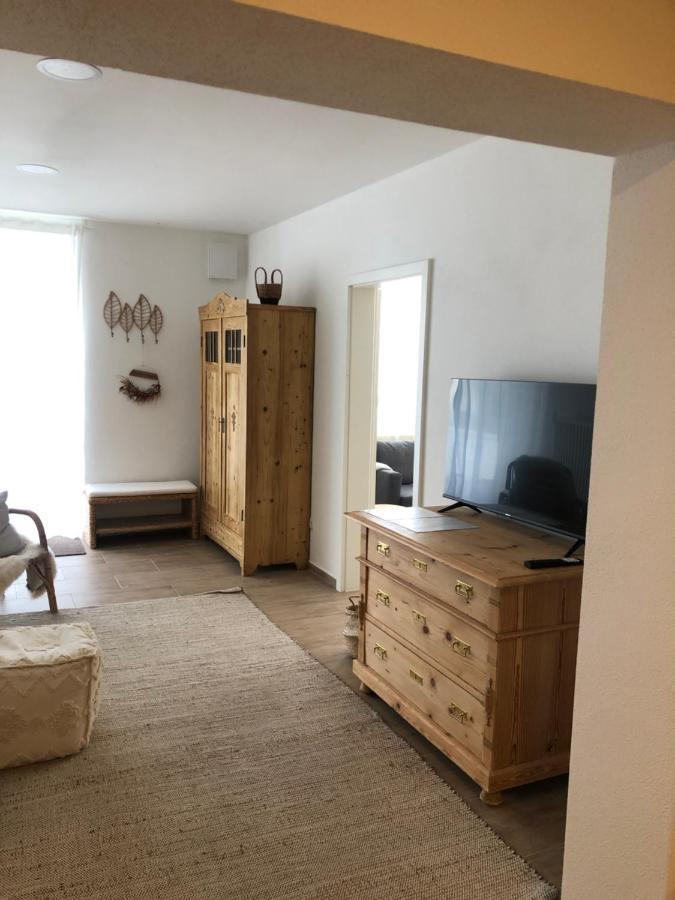Laendliche Wildblume, 4 Km Zum Stausee Appartement